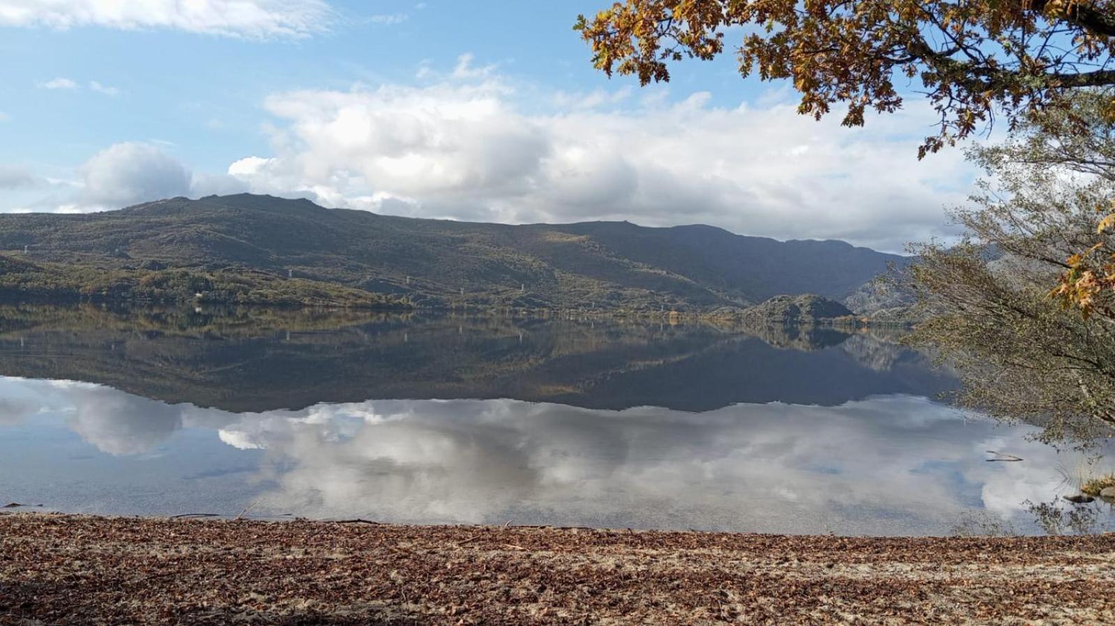 Espejo De Soledades Villa Vigo de Sanabria Dış mekan fotoğraf